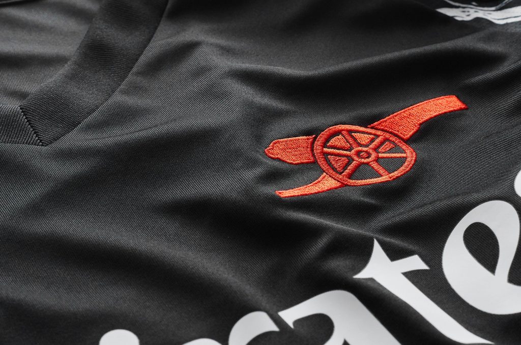 ØDEGAARD #8 Arsenal 24/25 Kid's Away Shirt and Shorts - Arsenal Font