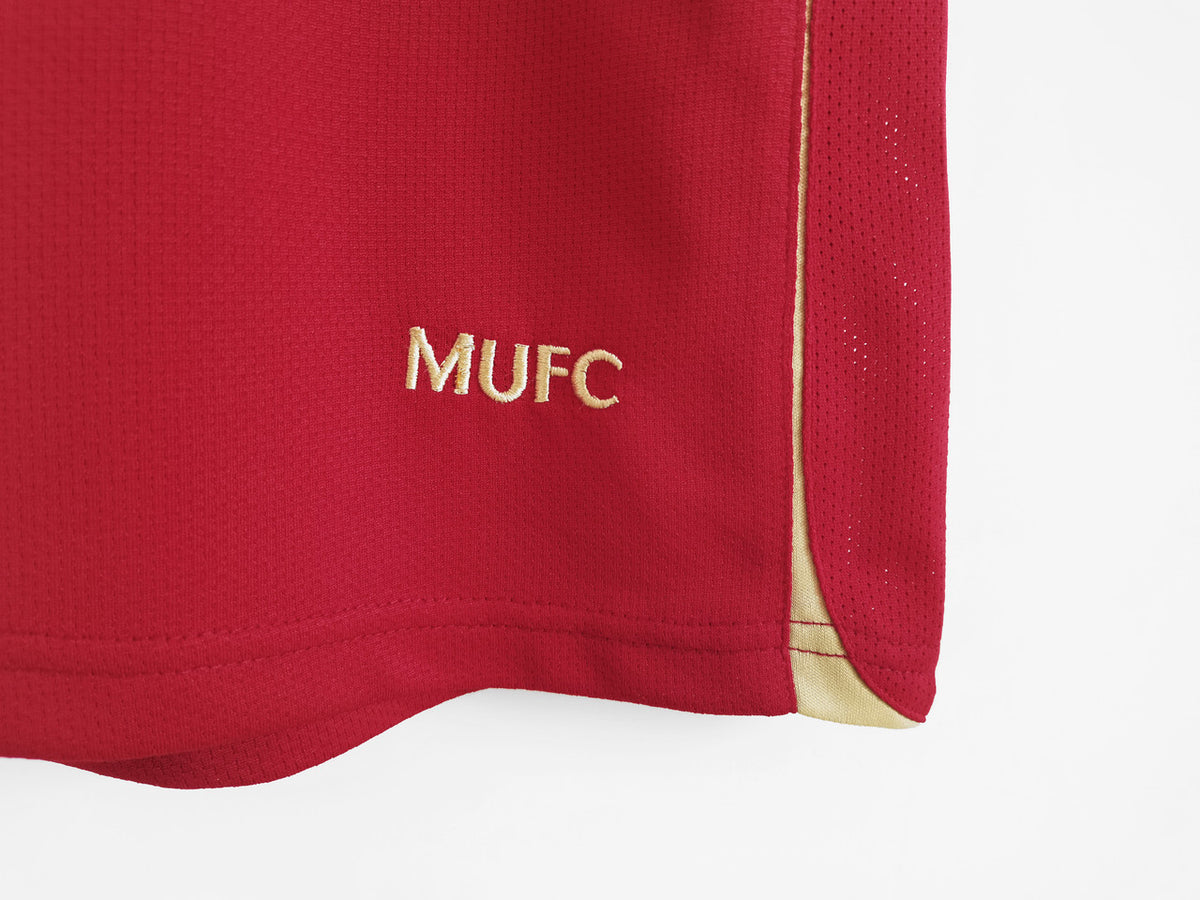 Manchester United 06/07 Men's Home Retro Long Sleeve Shirt