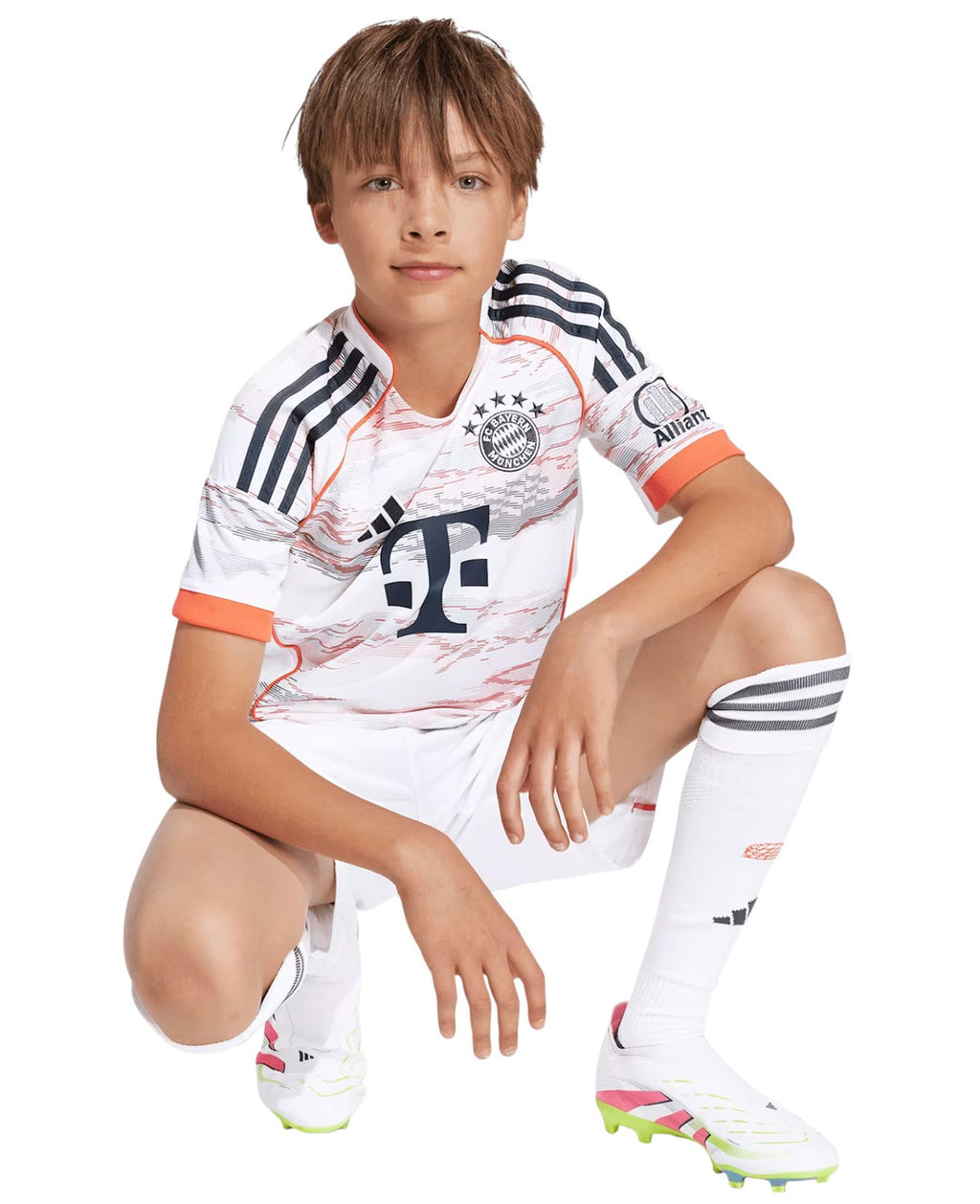 OLISE #17 Bayern Munich 25/26 Kid's Away Mini-Kit