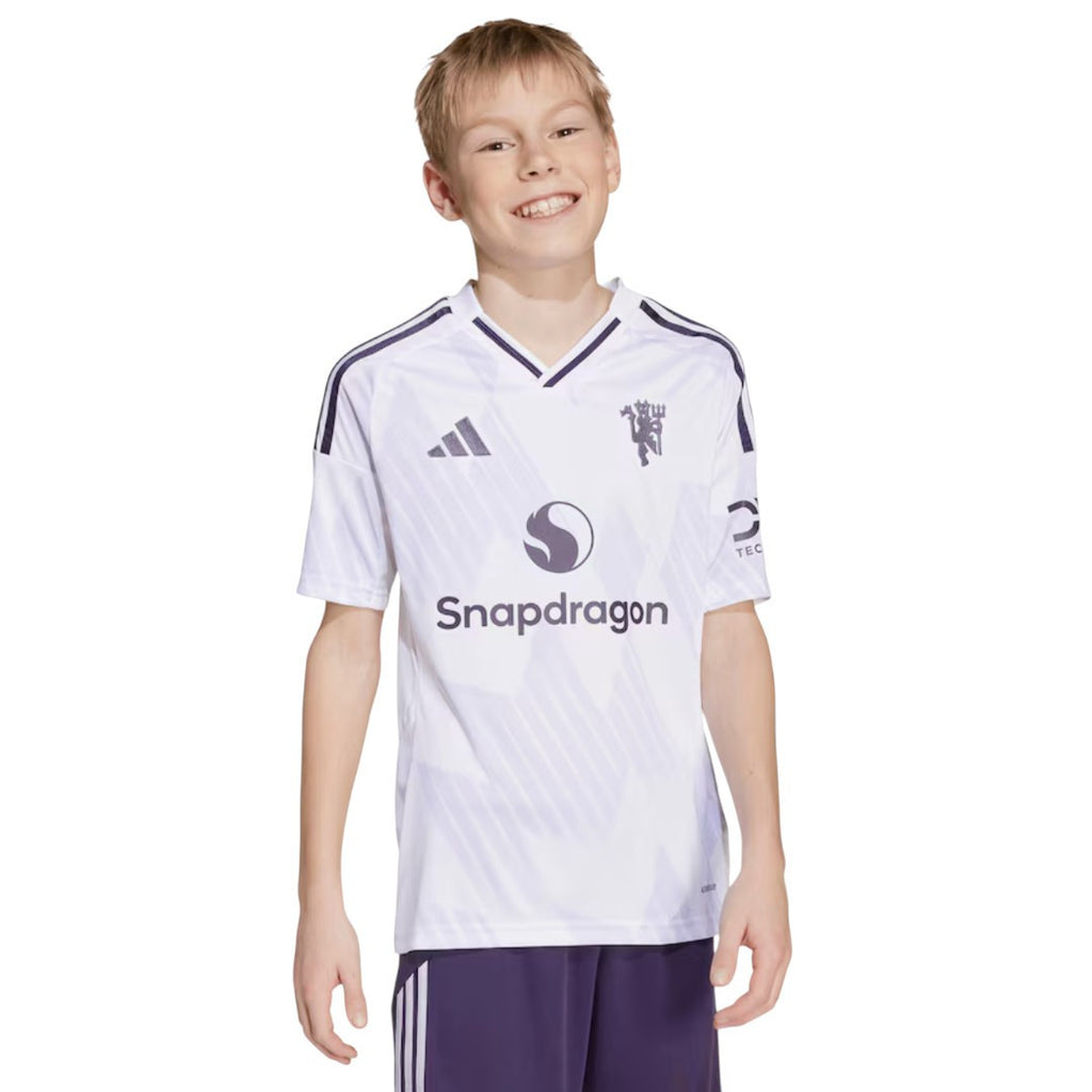 B.FERNANDES #8 Manchester United 25/26 Kid's Away Mini-Kit - Man United Font